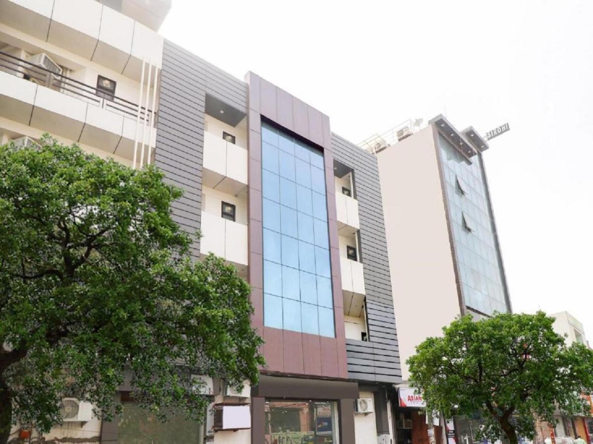 Hotel Red Snapper Couple Friendly At West Delhi New Delhi Extérieur photo